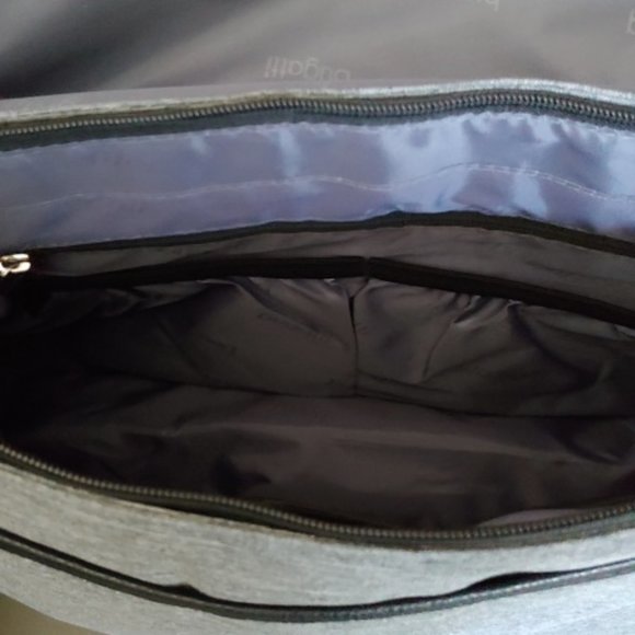 Buggati Diaper Bag - Picture 9 of 9